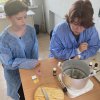 Засідання наукового гуртка "Косметична хімія" на  тему "Особливості догляду за шкірою губ: створення натурального бальзаму" 